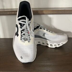 OnCloud Cloudtec Running Shoes EUC